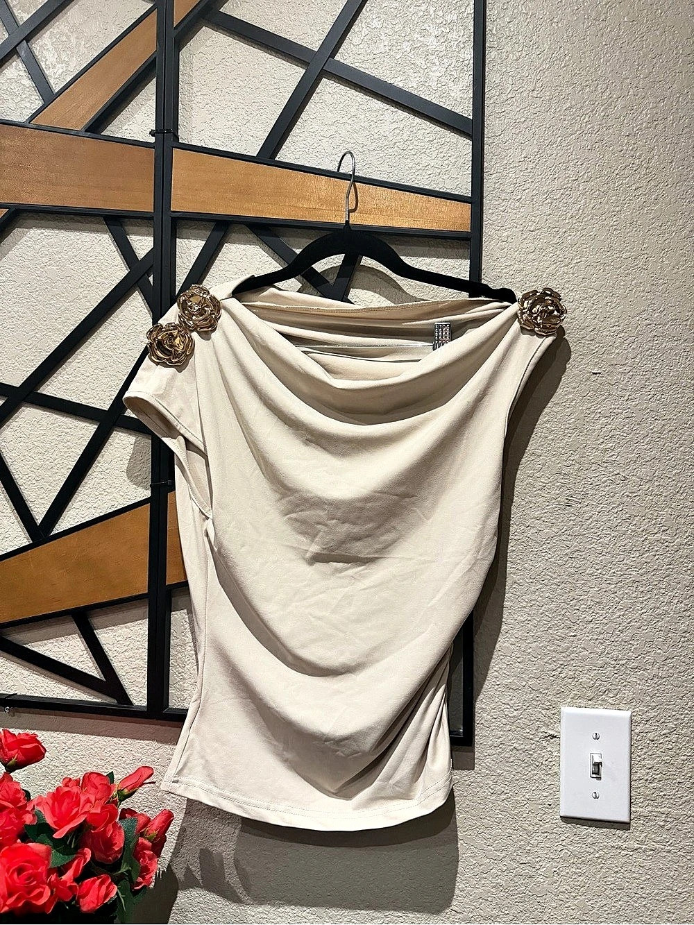 Top in Cream Like New